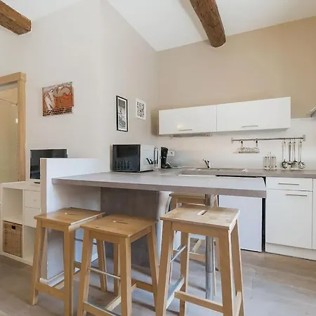 Le Five Boroughs, T2 Cosy, Centre דירה *
