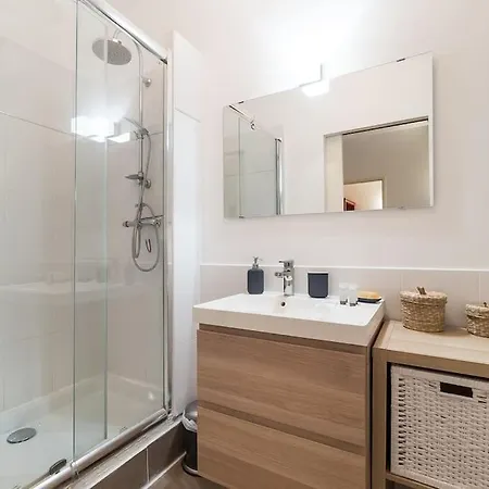 Le Five Boroughs, T2 Cosy, Centre Lejlighed *