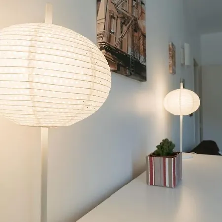 Le Five Boroughs, T2 Cosy, Centre *